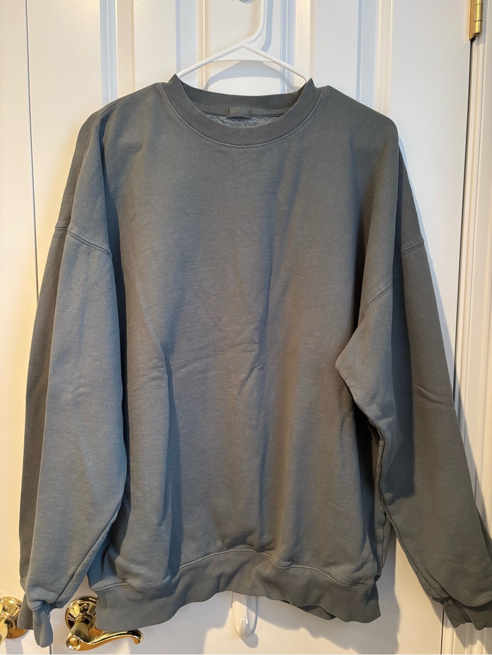Brandy Melville Oversized Crewneck Sweatshirt - Green